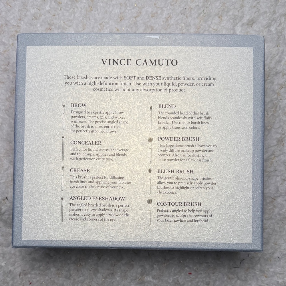 Vince Camuto Luxury beauty collection‎  8 pcs Brush set and  1 cosmetic bag - Picture 5 of 5